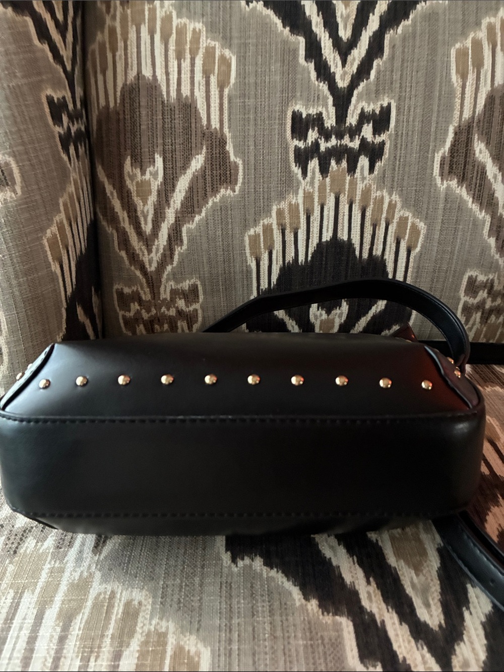 NWT Jen & Co Carmen Vegan Gold Stud Black Crossbody - Picture 6 of 14